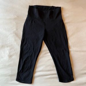 Lululemon Black Crop Leggings  Size 2